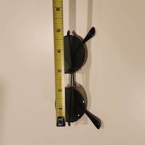 Ray-Ban Round Sunglasses - Picture 10 of 11